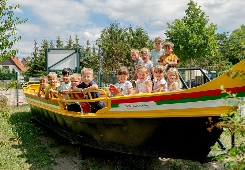 Das Bild zeigt Kinder der integrativen Sprach-Kita „Villa Sonnenschein“ in Oranienbaum-Wörlitz.